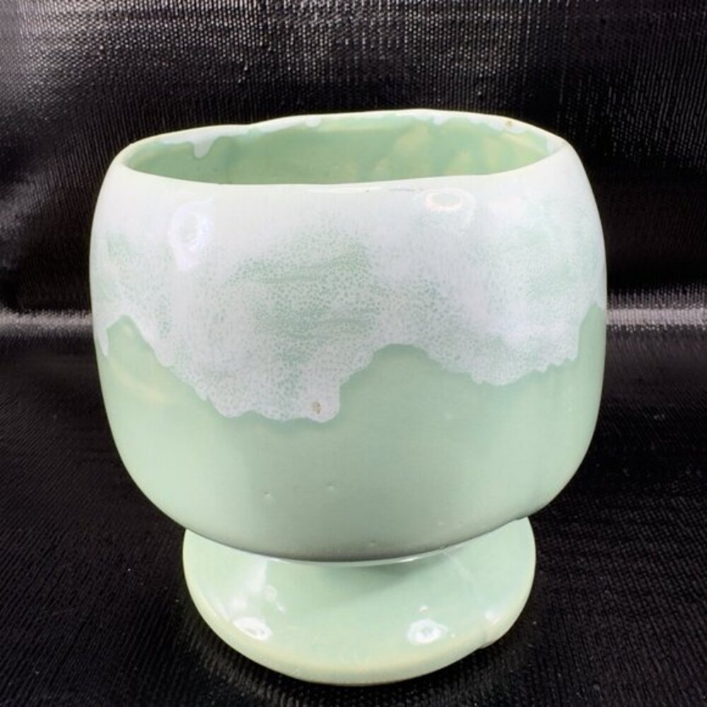 Antique USA Ohio Pottery Footed Bowl Vase Planter Green‎ Milky White Ombre VTG
